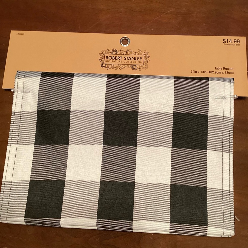 Robert Stanley Table Runner